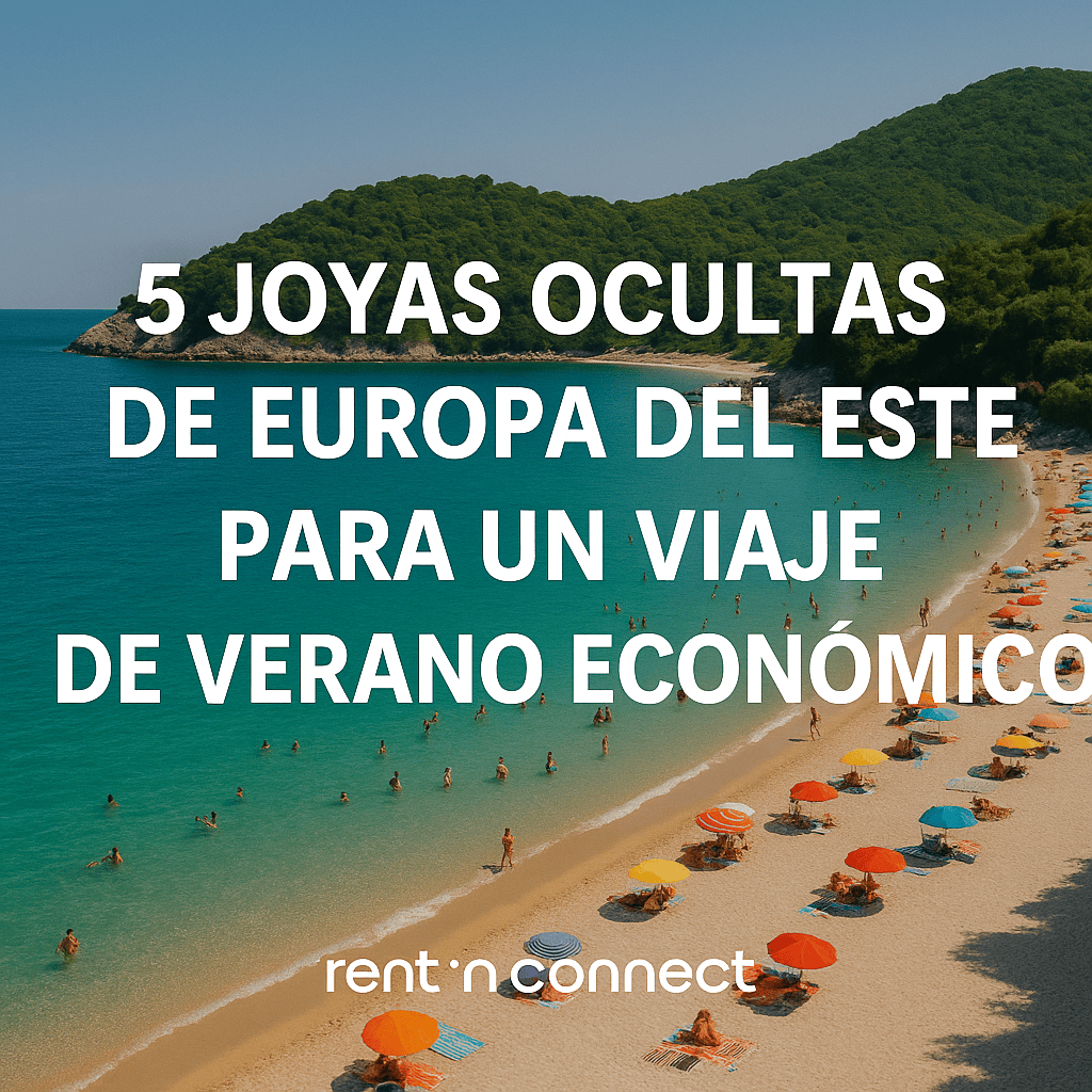 Hermosa playa económica de los Balcanes en verano, sombrillas coloridas y agua turquesa — imagen de blog de viajes sobre joyas ocultas en Europa del Este